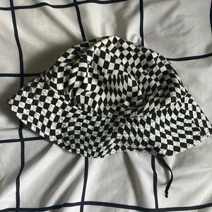 Wild Fable checkered bucket hat